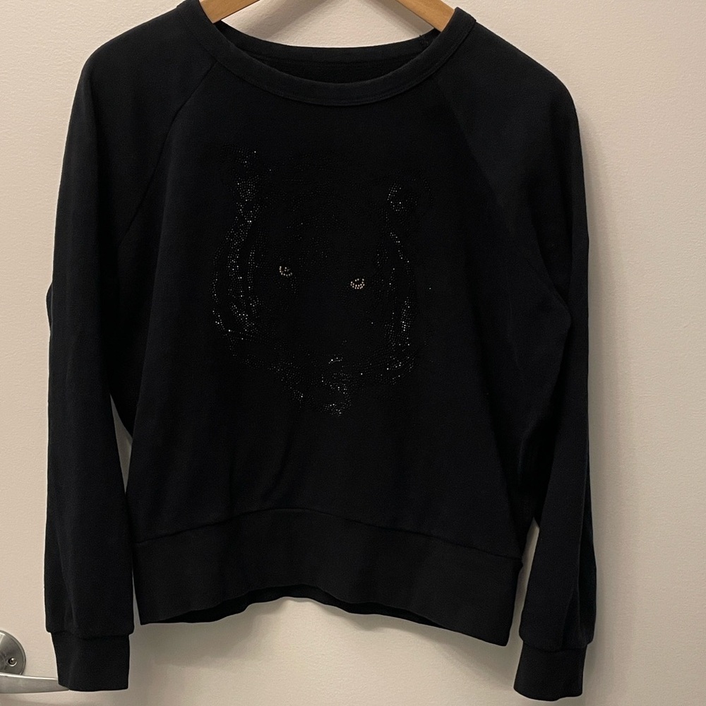 Chaser Black Sweatshirt with Panther Graphic Design Size Small